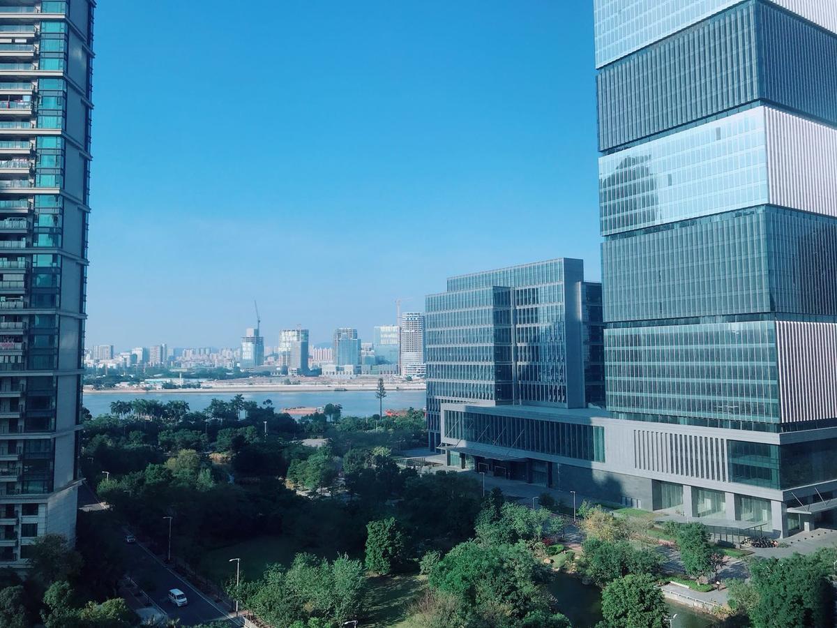 Pazhou Laiste International Aparthotel Canton Fair Complex Branch Екстер'єр фото